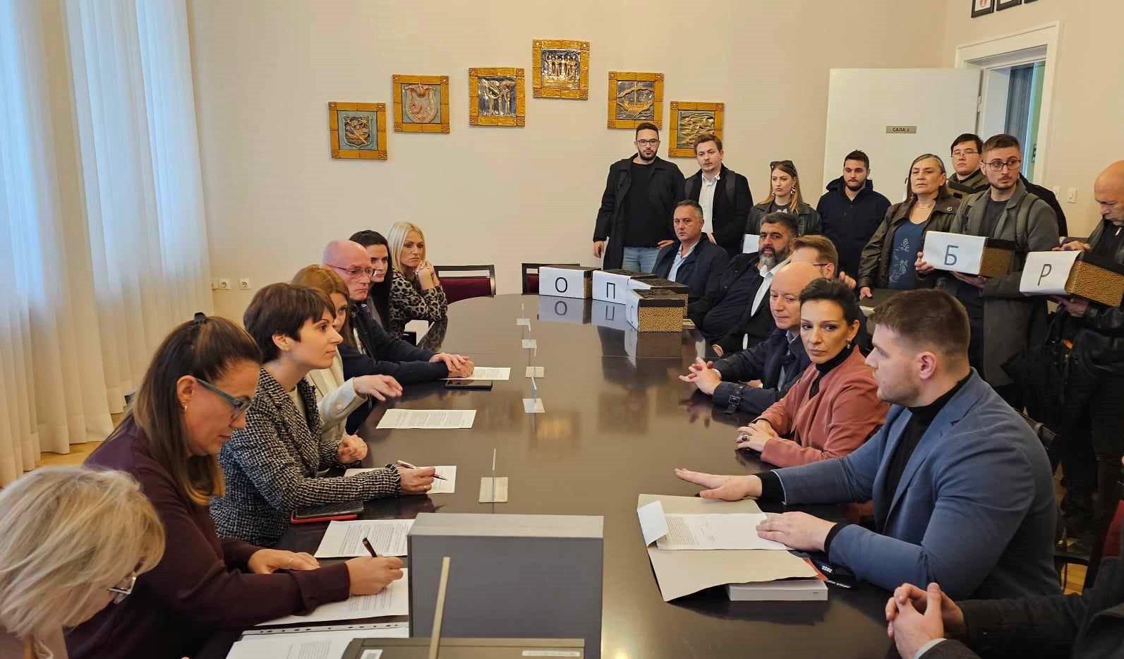 Предата Изборна листа КОАЛИЦИЈЕ СРБИЈА ПРОТИВ НАСИЉА